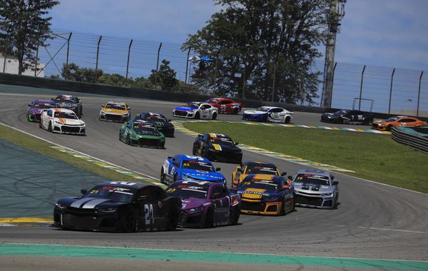 GT Sprint Race Interlagos Recebe A Grande Final Da Categoria Nos Dias